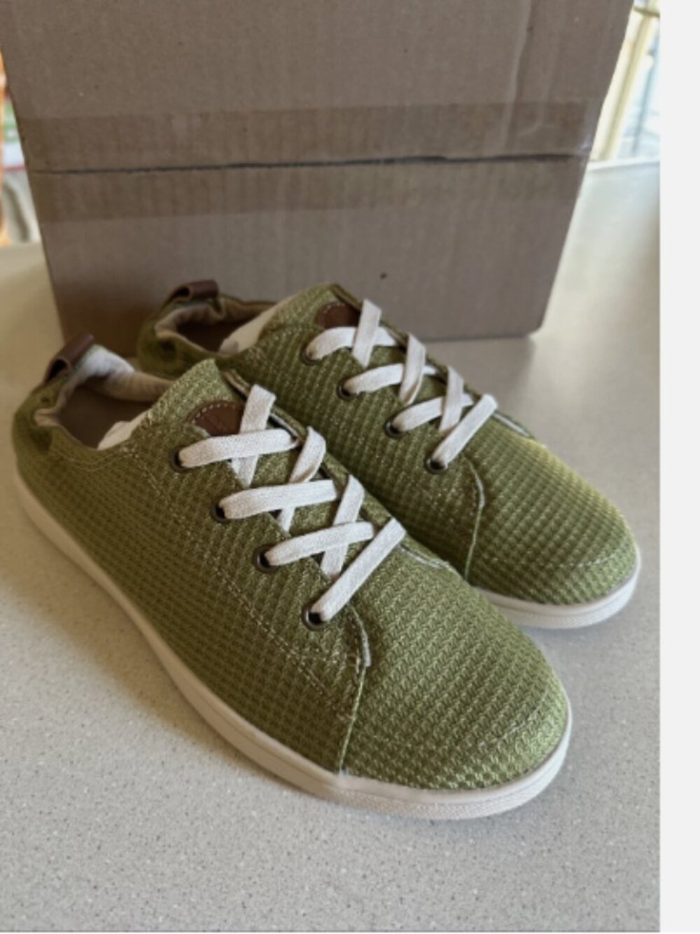 Revtialign Orthotic Quilted Casual Sneakers-Ophelia-Olive-Size 7-NEW-A694061